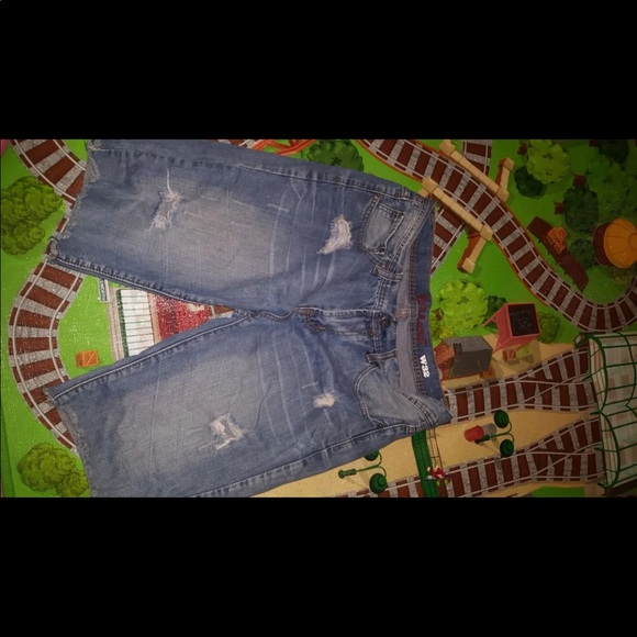 Other - Ripped jean shorts